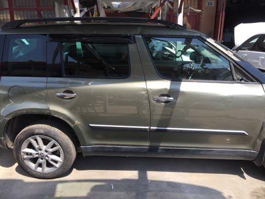 skoda yeti 2011-2015 çıkma yedek sağ ön ve arka kapı